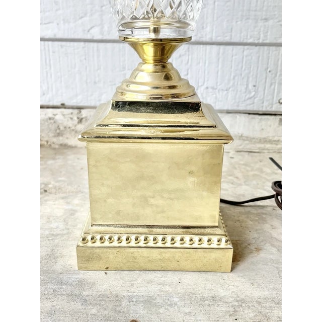 French 1970s Empire French-Style Hospitality Cut Crystal & Gold Tone Brass Lamp For Sale - Image 3 of 10