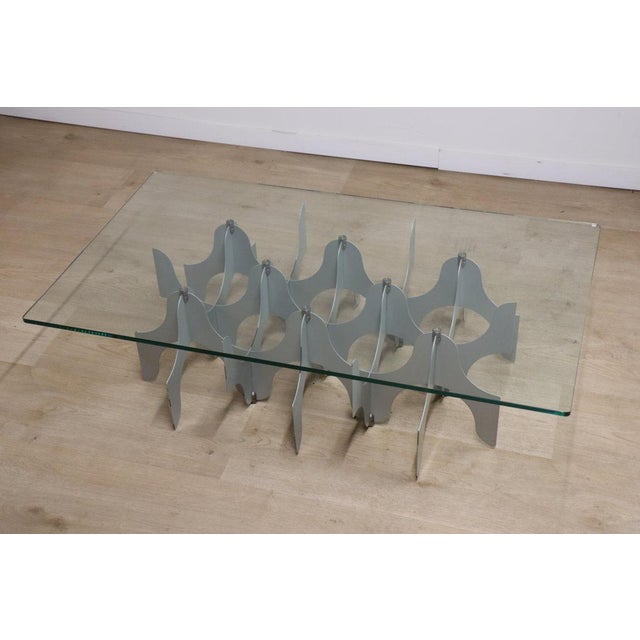 Minimalist Sculptural Coffee Table in Metal and Glass, 1980s For Sale - Image 13 of 18