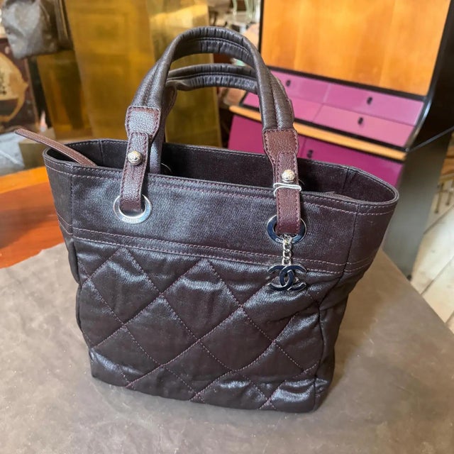 2006 Vintage Chanel Dark Chocolate Brown Coated Canvas Tote Bag For Sale - Image 9 of 18