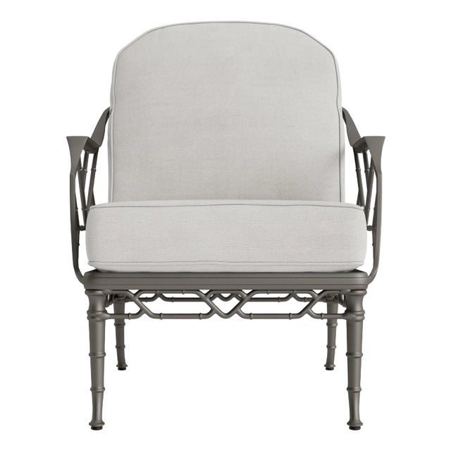 Brown Jordan Calcutta Lounge Chair, Mica frame with Fusion Dove fabric For Sale