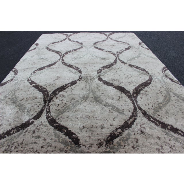 Modern Design Wool and Silk Tibetan Nepalese Rug- 4′1″ × 6′ For Sale - Image 10 of 12