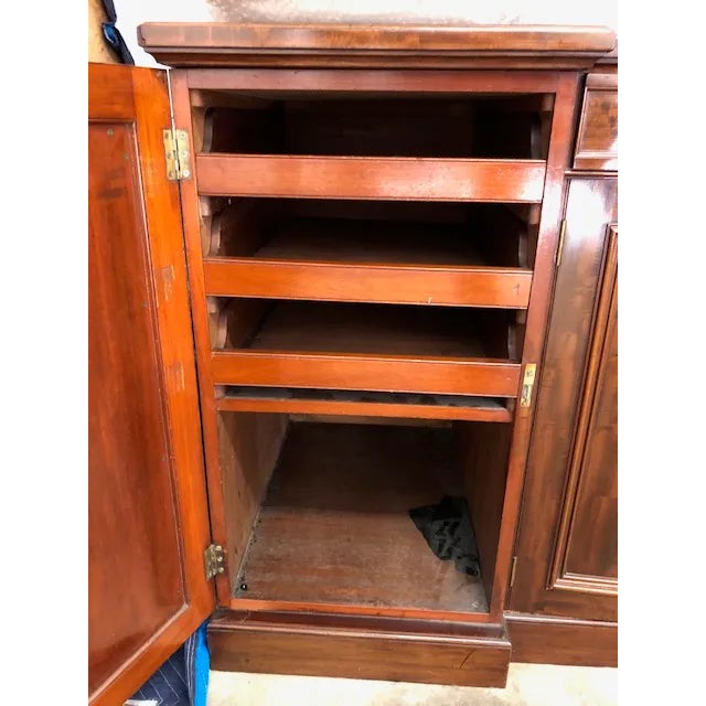 English Regency Style Mahogany Credenza or Sideboard For Sale - Image 4 of 6