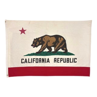 Large Genuine Vintage Cotton California Republic Bear Flag For Sale