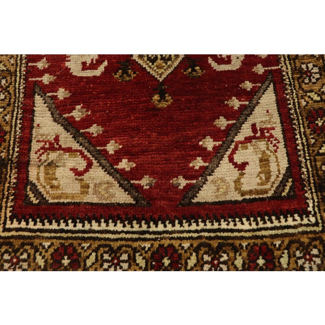 Vintage Turkish Yastik Rug - 01'07 X 02'11 For Sale - Image 4 of 8