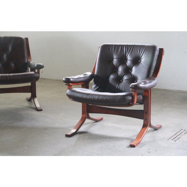 Wood Set of Cantilever Easy Chairs attributed to Jon Hjortdal for Velledalen, Norway, 1970s For Sale - Image 7 of 18