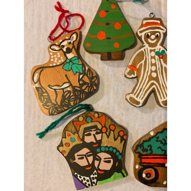 Wood Set of Eight 1980s Hand-Painted Wooden Christmas Tree Ornaments For Sale - Image 7 of 8
