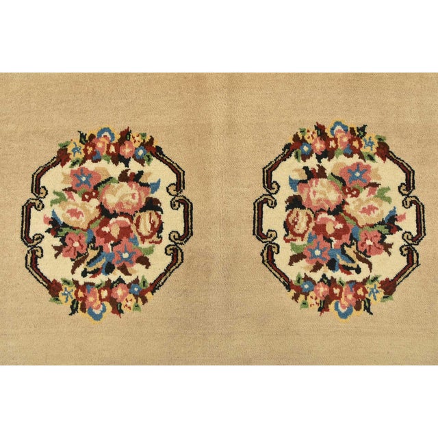 Beige Bakhtiari Rug 4’5” X 6’7” Beige Wool Vintage Traditional Hand-Knotted Carpet For Sale - Image 8 of 12