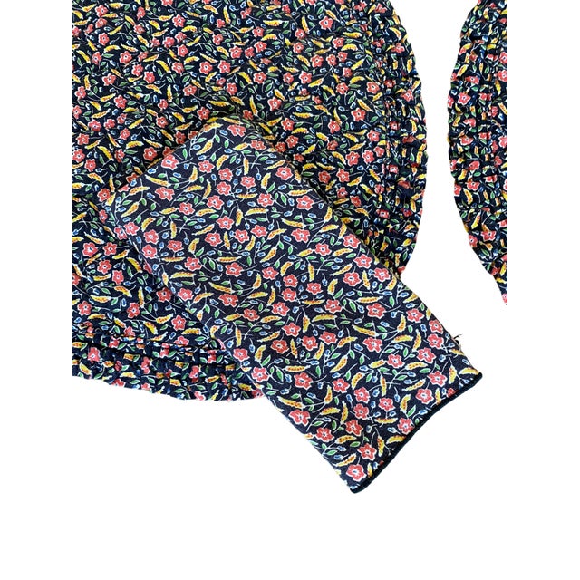 English 1990s Vintage Floral Laura Ashley-Style Cotton Cloth Placemats and Napkins - Set of 12 For Sale - Image 3 of 9