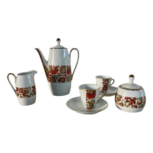 Coffee Set in Porcelain, 1960s, Set of 7 For Sale