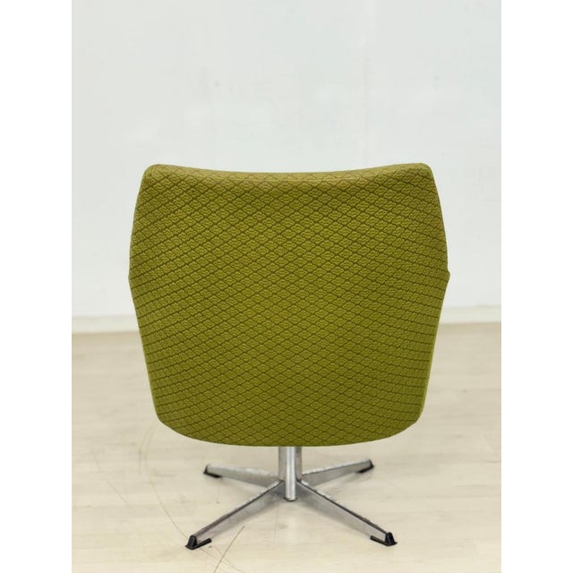 Green Vintage Swivel Armchair, 1960s For Sale - Image 8 of 10