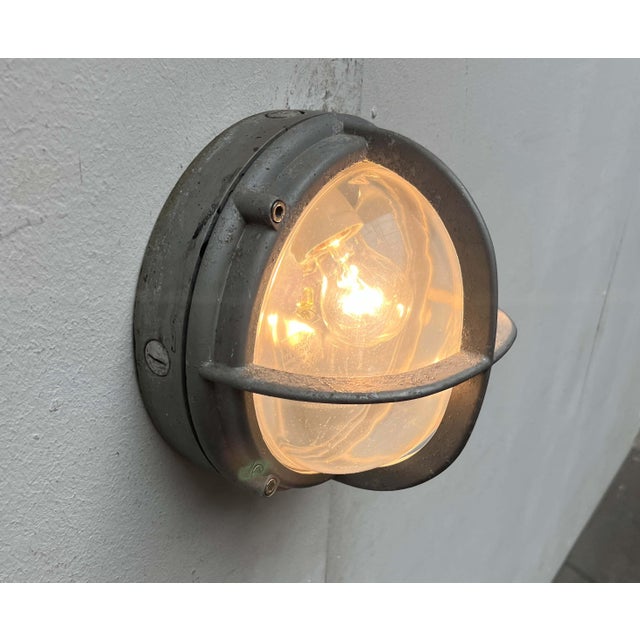 Metal Mid-Century Modern Danish Outdoor Skot Wall Lamp in Metal by Lauritz Knudsen for Louis Poulsen, 1960s For Sale - Image 7 of 18