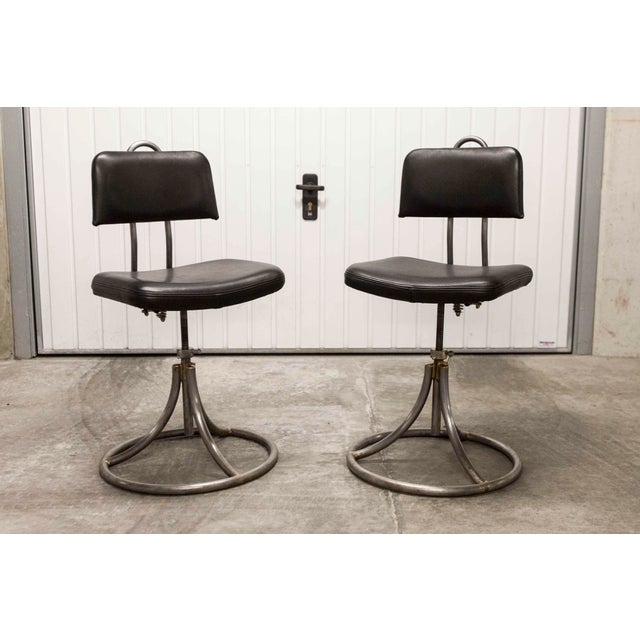 1960s French Army Swivel Office Chair in Leather, 1960s For Sale - Image 5 of 18