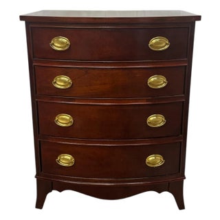 Vintage Thomasville Federal Style Mahogany Bow Front Chest of Drawers / Nightstand For Sale