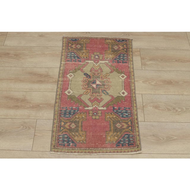1970s Turkish Boho Style Red Oushak Rug For Sale - Image 9 of 9