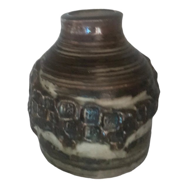 Model 21968 Vessel in Ceramic by Jørgen Mogensen for Royal Copenhagen For Sale