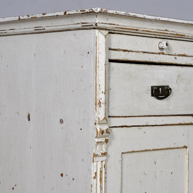 Antique White Buffet in Pine, 1910 For Sale - Image 13 of 17