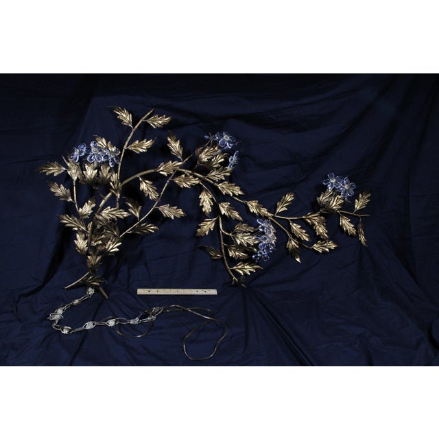 1960s Oversized Italian Hollywood Regency Gilt-Iron Wall Sconce With Crystal Blossoms For Sale - Image 14 of 17