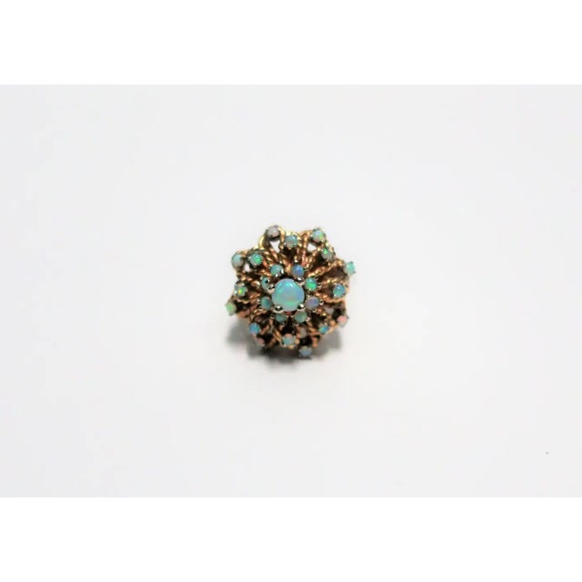 Hollywood Regency Opal and Gold Cocktail Ring, Circa 1960s For Sale - Image 3 of 11