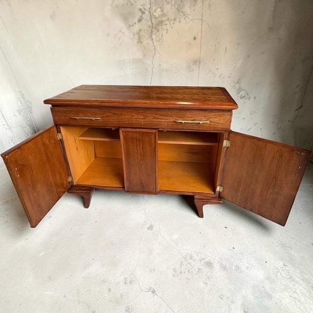 Vintage Mid-Century Modern Walnut Buffet With Sculpted Atomic Base, c.1960s Refinished For Sale - Image 4 of 12