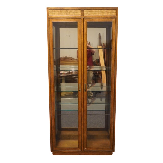 Campaign Henredon Furniture Quarter Sawn White Oak British Revival Campaign Style 36" Lighted Display Curio Cabinet For Sale - Image 3 of 11