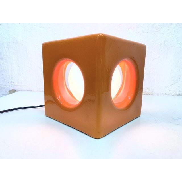Space Age Cube-Shaped Orange Ceramic Table Lamp, 1970s For Sale - Image 4 of 11