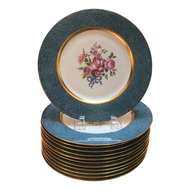 Set of 12 Theodore Haviland Floral and Gilt Service Dinner Plates 10.75 Diameter For Sale