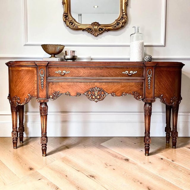 Vintage Louis XV Style Mahogany Sideboard | Statement Piece | French Revival For Sale - Image 4 of 11