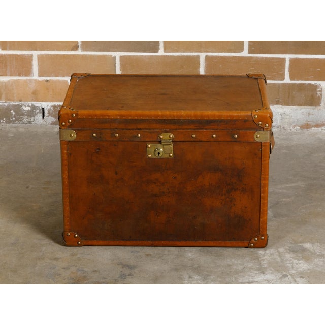 Early 20th Century English Turn of the Century Leather Trunk with Brass Accents and Monogram, 1900s For Sale - Image 5 of 12