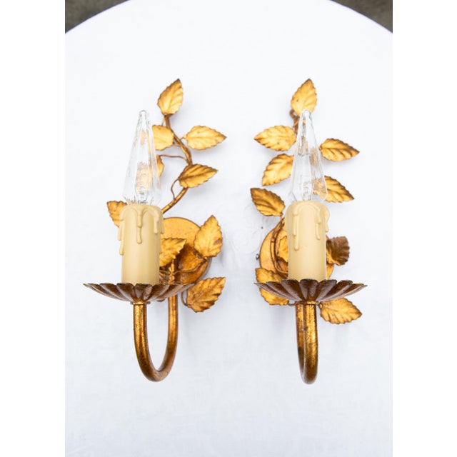 Italian Gilt Metal Leaf Wall Sconces, 1970s, Set of 2 For Sale - Image 6 of 6