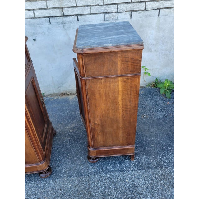 Brown Pair of 19th Century French Walnut Marble Bedside Cabinets. For Sale - Image 8 of 14