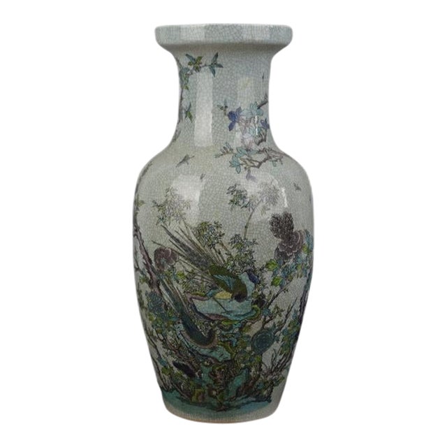 Chinese Vintage Porcelain Vase Qing Dynasty Qianlong Marked Crackle Glaze Famille Verte Porcelain Vase Hand Painted Flowers and Birds Pattern For Sale