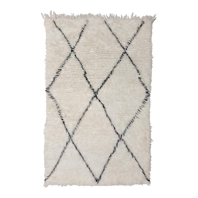 Small Moroccan Marmoucha Rug - 3.9 X 2.3 Ft For Sale