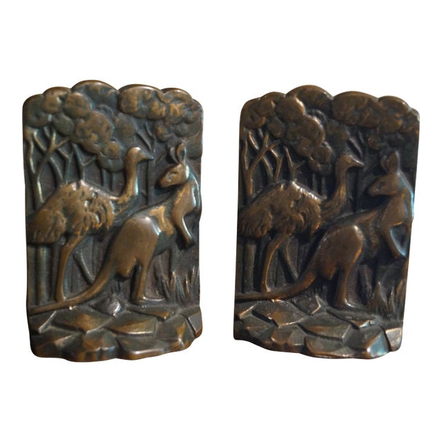 Early 20th Century Copper Kangaroo Emu Australian Bookends - A Pair For Sale