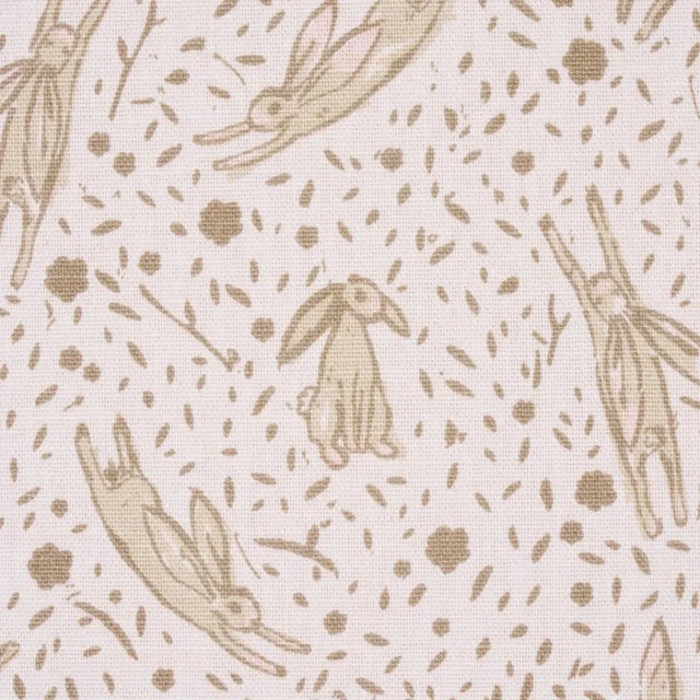 Marie-Chantal’s Rabbit High-Performance Print is a cheery small-scale critter pattern on a lovely cotton-linen ground....