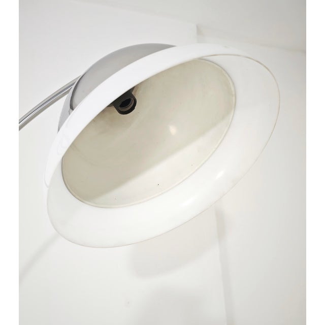 1970s Mid-Century Modern Italian Chromed Brass and Acrylic Glass Arch Floor Lamp, 1970s For Sale - Image 5 of 18