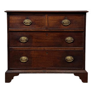 Antique English Georgian Chest of Drawers, 1700s For Sale