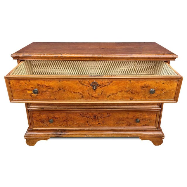 Antique Italian Walnut Dresser, 1700s For Sale - Image 4 of 15