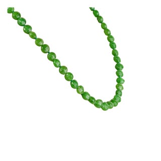 Early 21st Century Style Artisan 131 Ct Vibrant Green Jade Round Beaded Strand Necklace, 17" For Sale