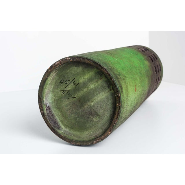 Dark Green Large Bitossi ‘Etruscan’ Decor Floor Vase / Umbrella Stand by Aldo Londi 1950 For Sale - Image 8 of 8