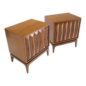 Pair of Light Walnut Carved Dimond Front Doors Bracket Leg Night Stands