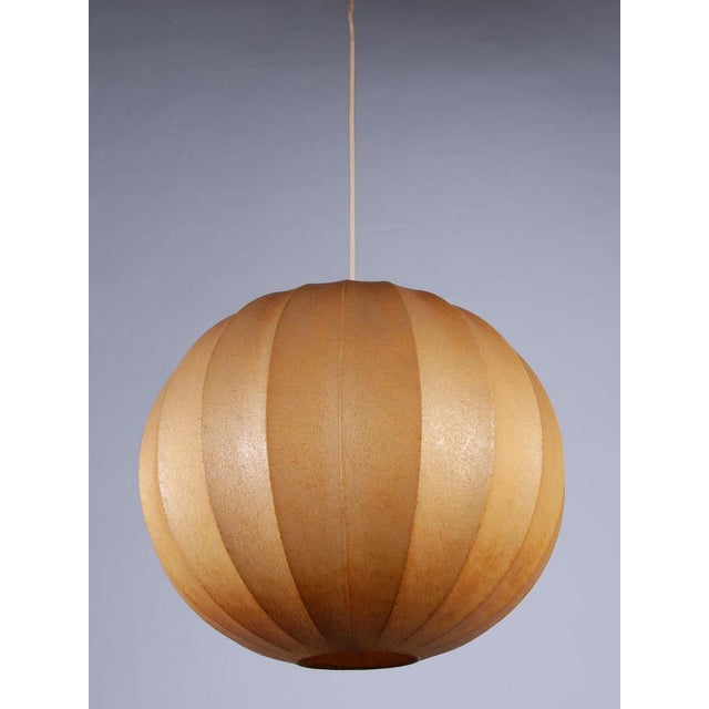 1960s Cocoon Pendant Lamp by Achille and Pier Giancome Castiglioni for Hille, 1960s For Sale - Image 5 of 10