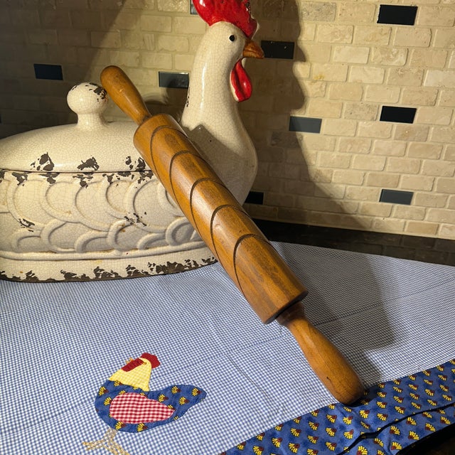 1960s Vintage Wooden Rolling Pin With Carved Decorative Bands For Sale - Image 5 of 12