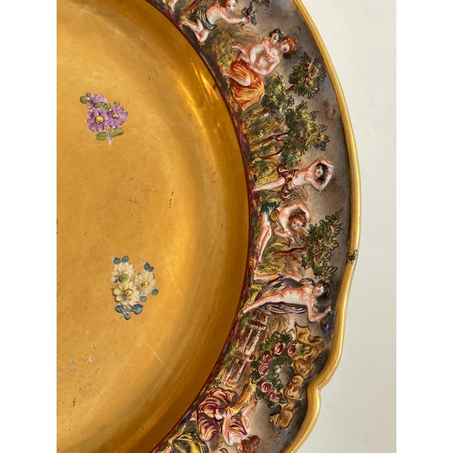 Antique Ernst Bohne Söhne Capodimonte-Style Armorial Porcelain Charger 14" For Sale - Image 10 of 16