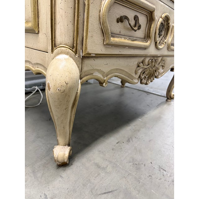 Tan 1968 Drexel Et Cetera French Provincial Two-Drawer Commode For Sale - Image 8 of 10