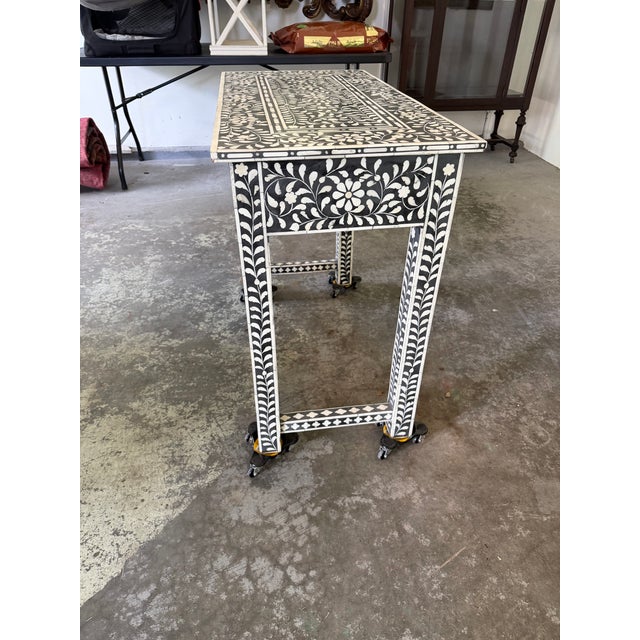 2020s Aditya Handicrafts Indian Black & White Floral Bone Inlay Two-Drawer Console Table, 2021 For Sale - Image 5 of 12
