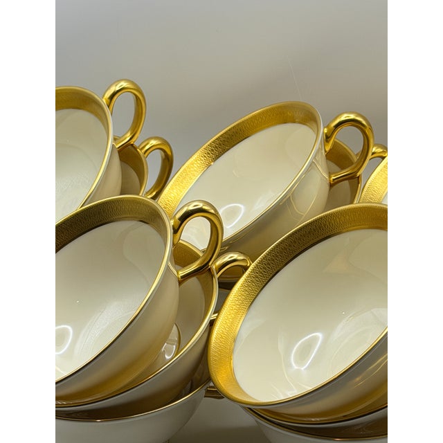 Lenox Vintage Lenox “Lowell” Ivory & Gold Teacups – Set of 15, Usa, Mid-Century Elegance For Sale - Image 4 of 6