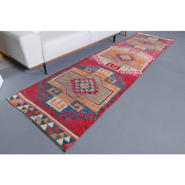 Vintage Turkish Hand-Knotted Wool Cotton Pink Runner Rug For Sale In New York - Image 6 of 12
