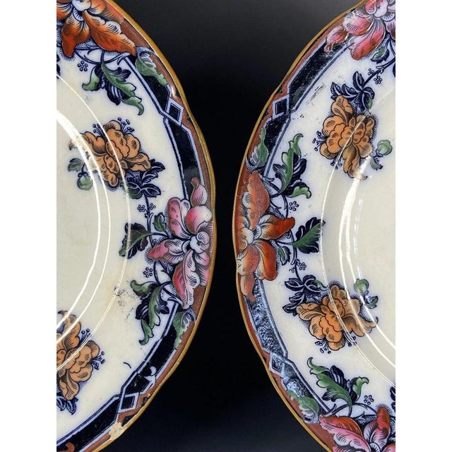Antique Pearl / Napier Dinner Plates from Wedgwood, 1850s, Set of 2 For Sale - Image 4 of 12