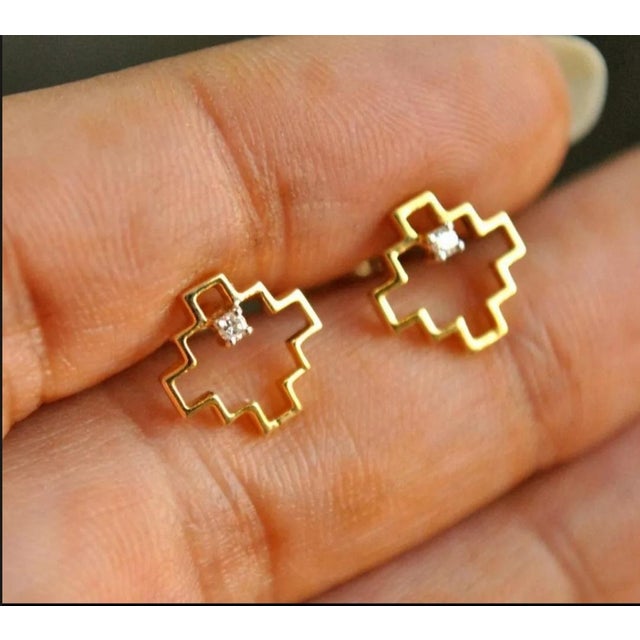 Small Geometric 14k Gold Everyday Diamond Stud Earrings - 2 Pieces For Sale - Image 4 of 10
