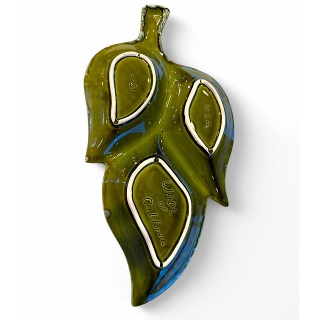 1960s Mid-Century Modern 1960's Wade of California Pottery Avocado Green Leaf Dish Drip Glaze For Sale - Image 5 of 5
